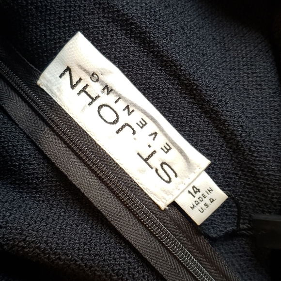 ST JOHN Evening Black Santana Knit Embellished Cutout Cocktail Dress sz 14 - Picture 7 of 8